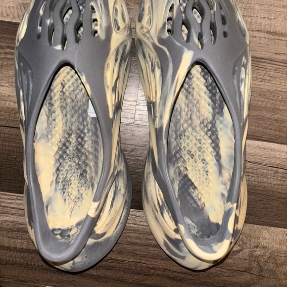 Yeazy Foam Runner MXT - Picture 5 of 5